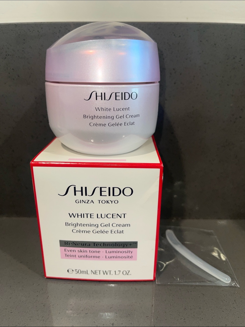 ❤️NEW!!!❤️ Shiseido White Lucent Brightening Gel Cream. Regular size 1.7 oz.